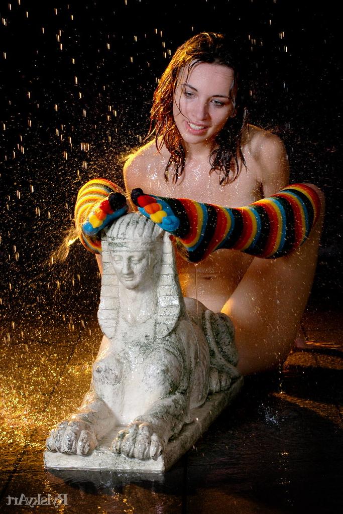 16P Young beauty Natalia B hits upon great nude poses in colourful knee socks