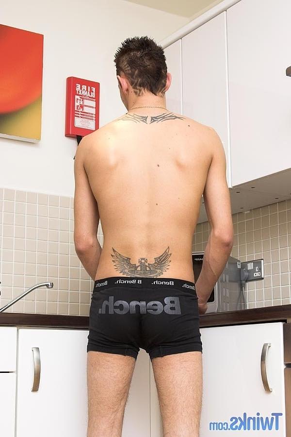 20P Hot twink Michael P strips in the kitchen, exposes his booty & jerks off
