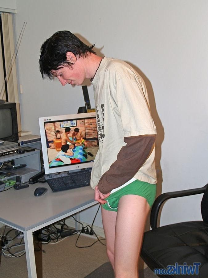 20P Slender twink Jackson C undresses and shows his pierced nips and masturbates