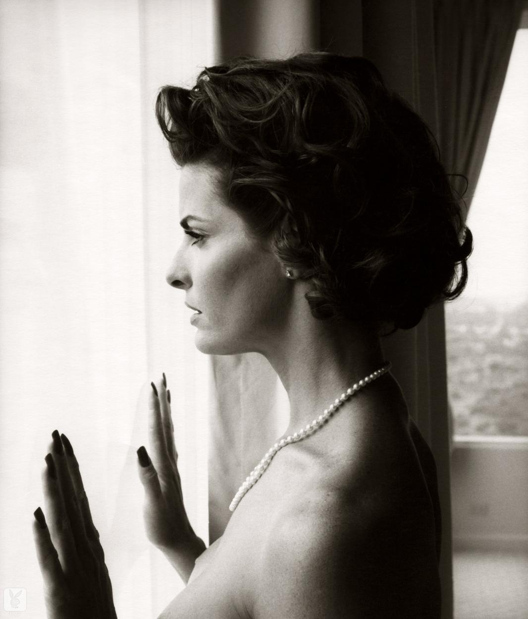 11P 61 yo centerfold Joan Severance posing nude in a hot vintage shoot