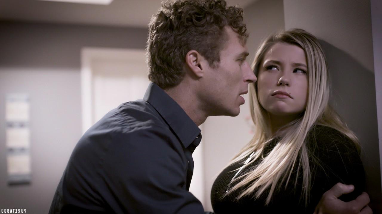 15P Blonde girl Carolina Sweets loses her virginity to a teacher to pass his class
