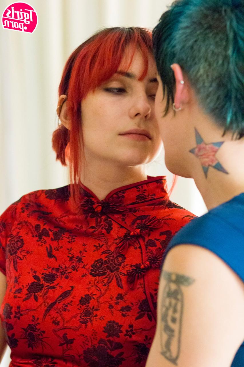 16P TGirls Pornô Evie Eliot