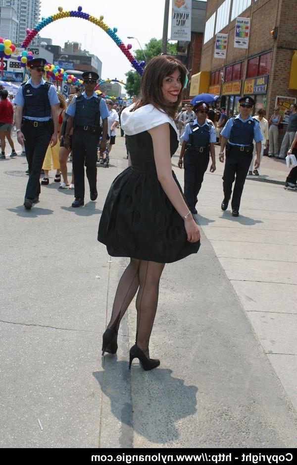 12P Solo model Dirty Angie exposes her nipples on a street in panties and hosiery