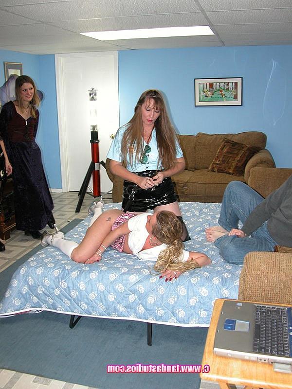 20P Slutty policewoman Brooke Babylon gets a pussy licking in a wild threesome