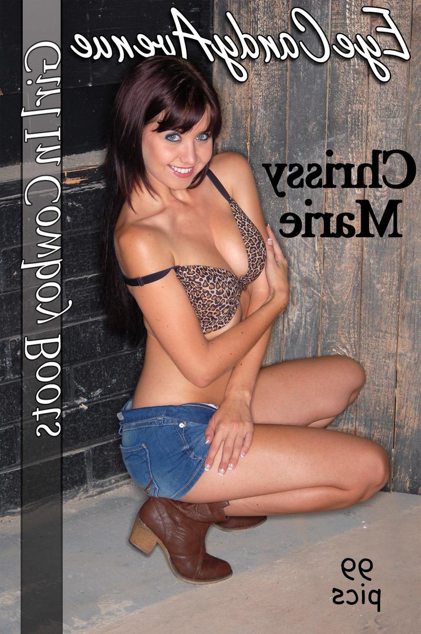 16P Young amateur Chrissy displays her naked body in a pair of brown boots