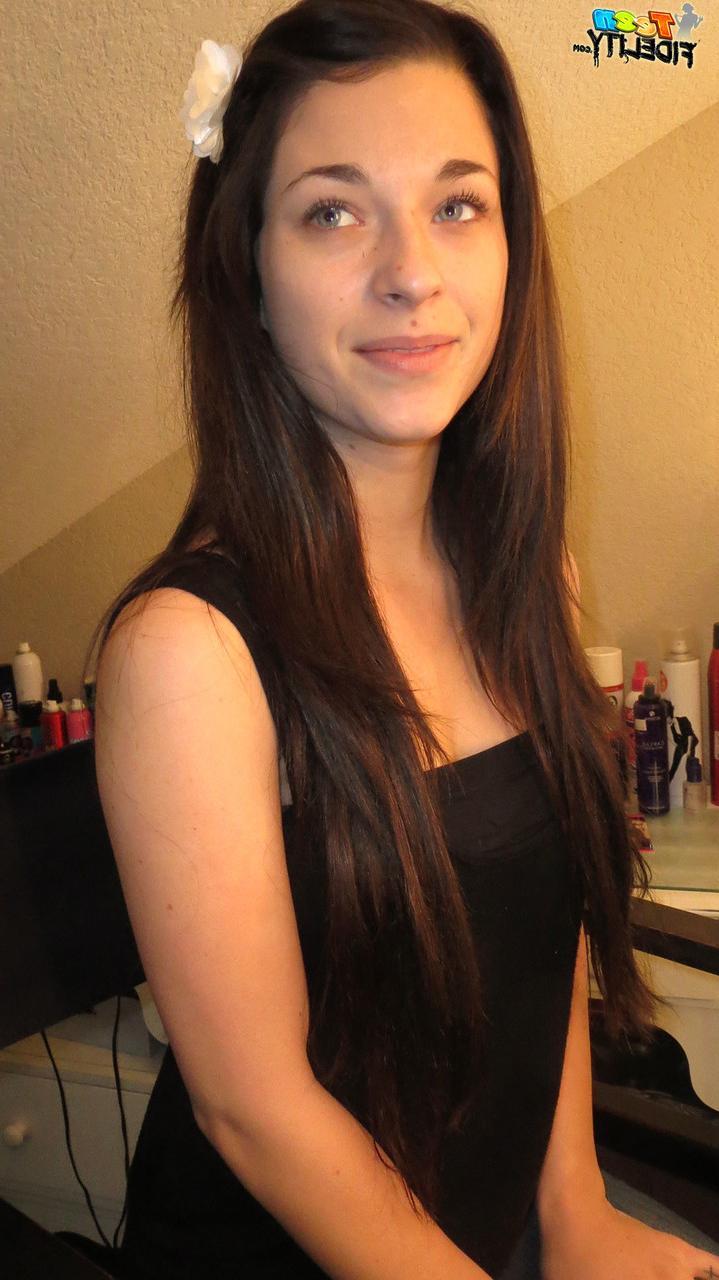 18P Long-haired brunette with slender body Lacy Channing takes sexy photos at home