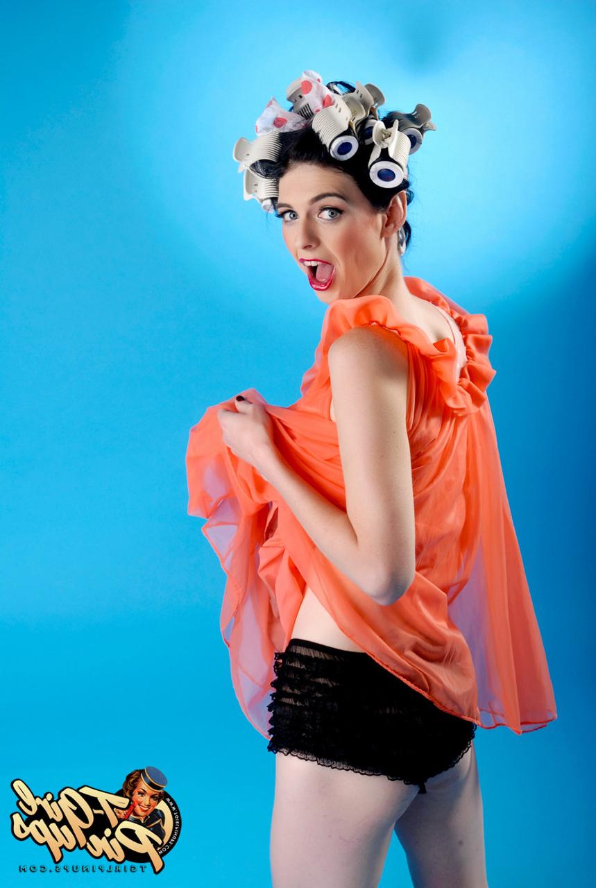 12P TGirl Pinups Hot XXX