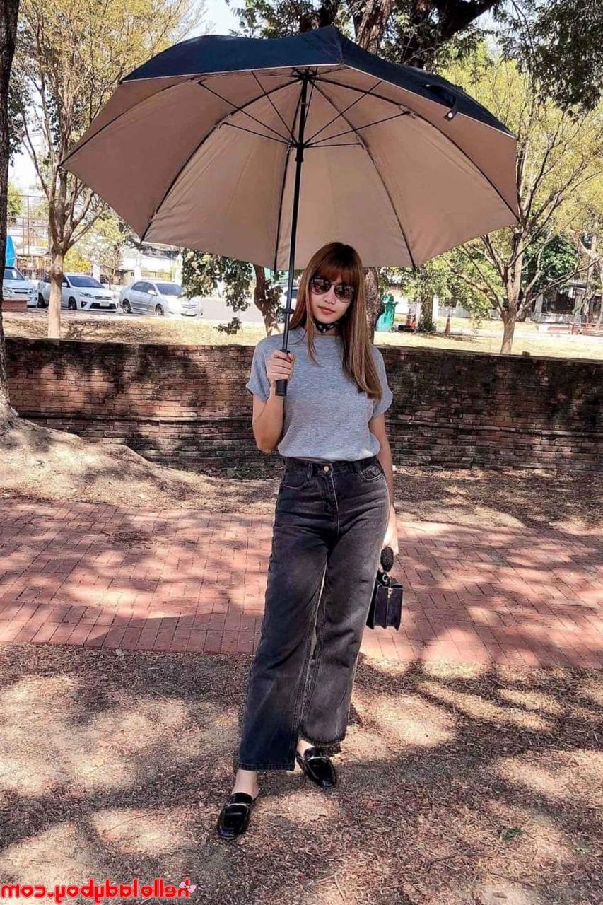20P Bonjour Ladyboy Ladyboy Non