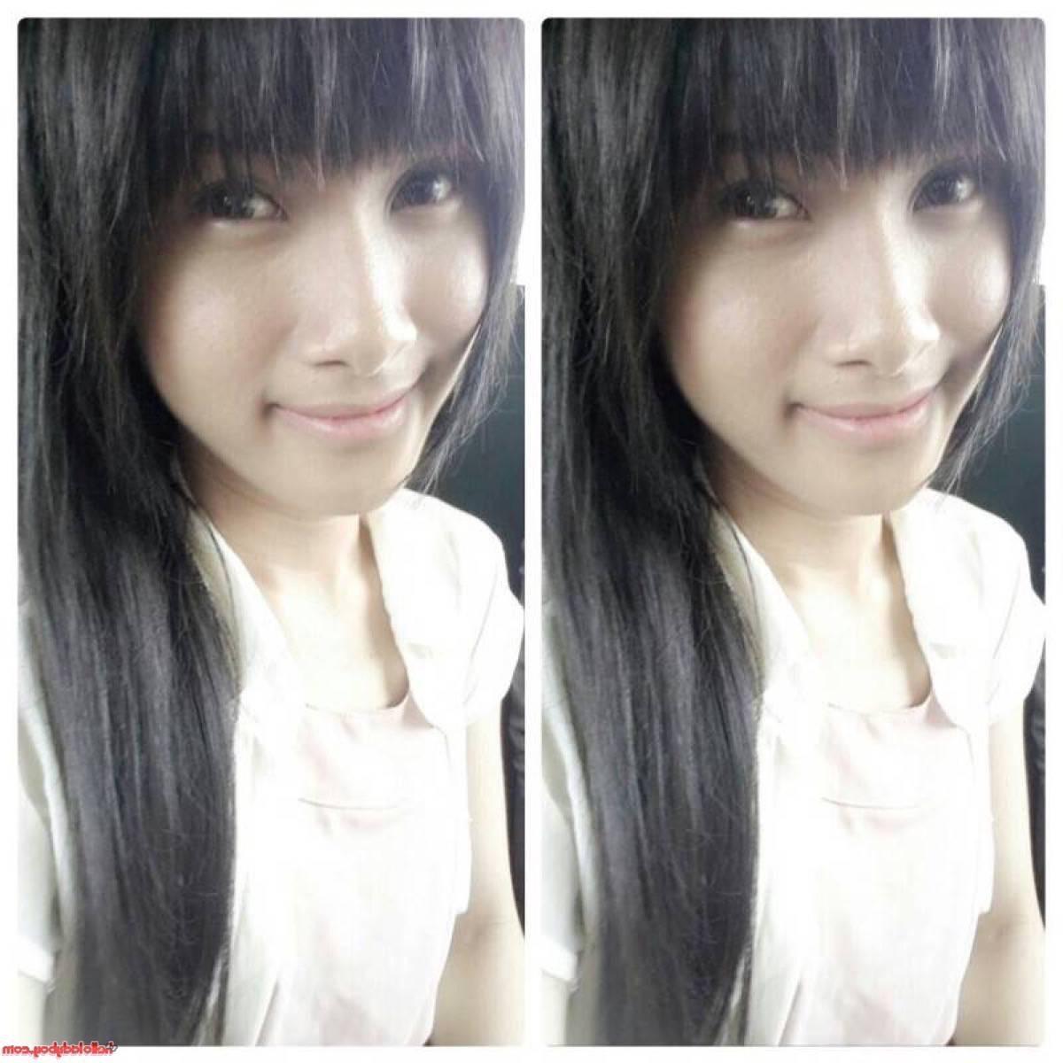 20P Sweet Asian shemale Phoo posing in her hot outfits in her compilation