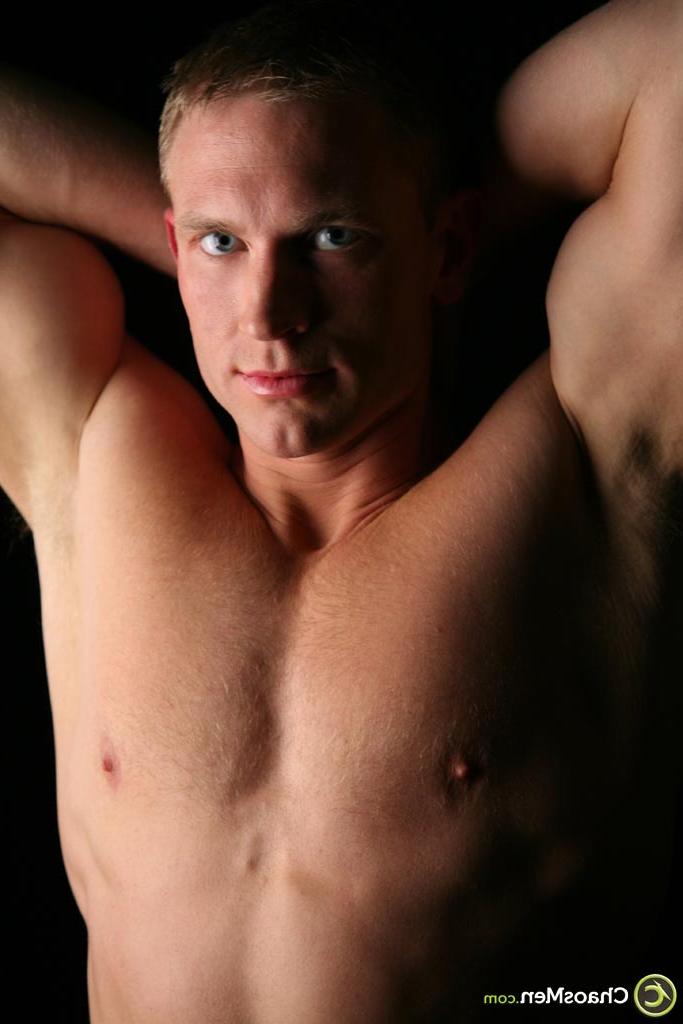 20P Handsome stud Holt shows off his muscular naked body and his big dick
