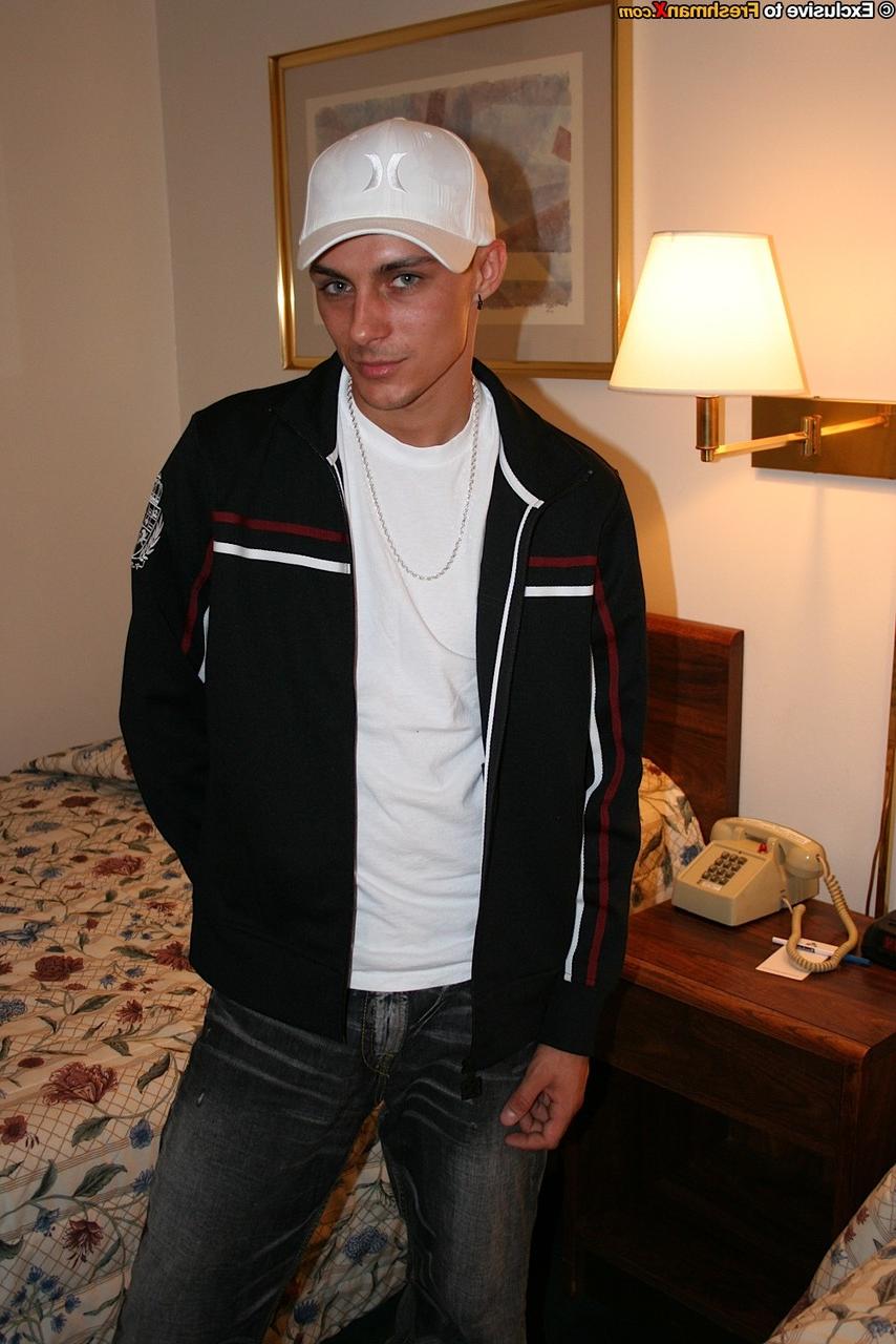 20P Horny twink with a hat Bryan Summers stripping and fapping in a gay solo
