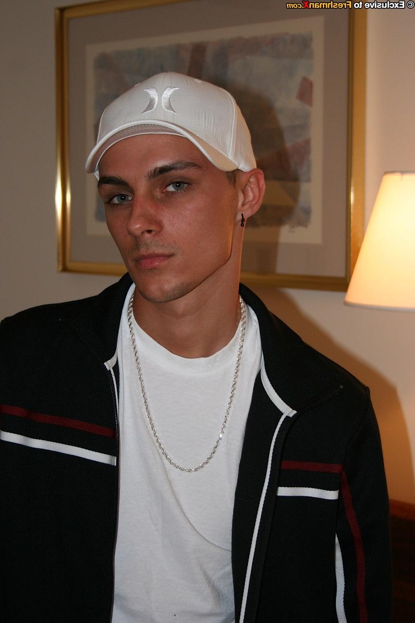 20P Horny twink with a hat Bryan Summers stripping and fapping in a gay solo