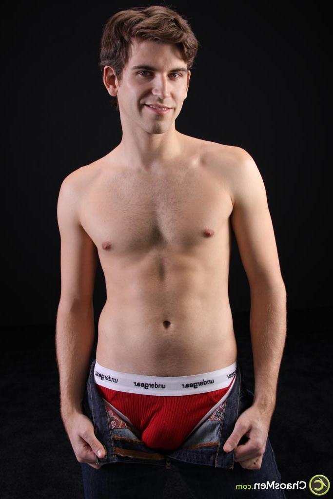 20P Handsome guy Alek poses nude to show his hard dick from all angles