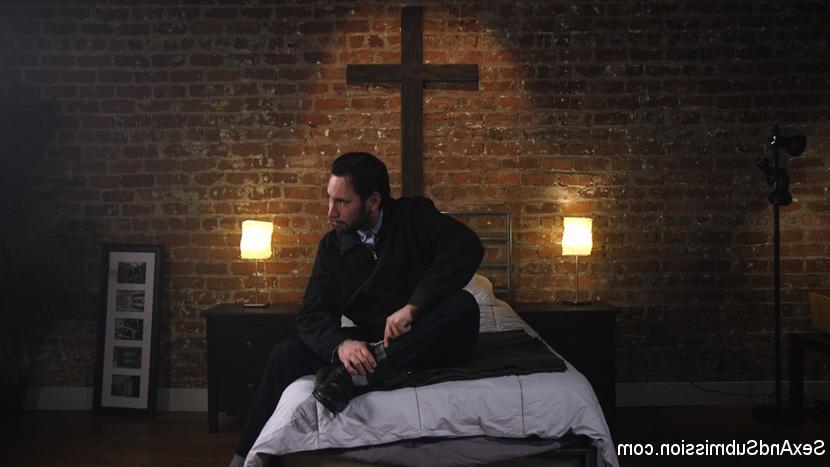 15P Former convict turned priest has his big cock sucked by a sinner