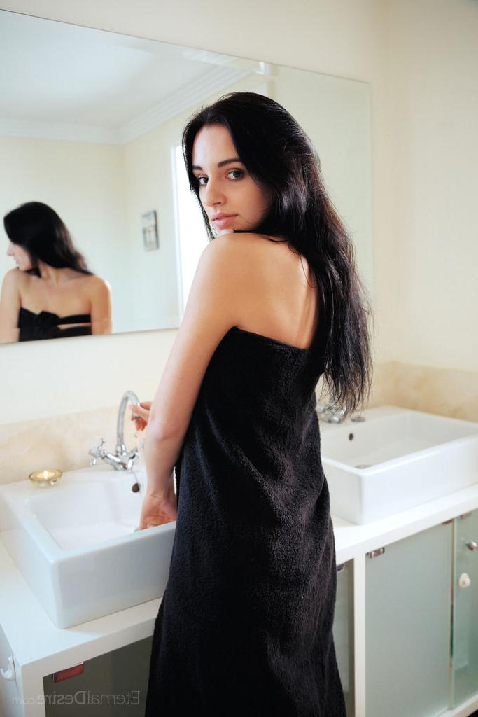 16P Dark haired teen Sultana models in the nude as she gets ready to take a bath
