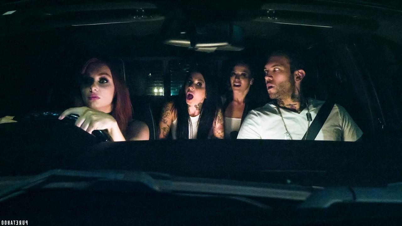 15P Une nouvelle veuve a des relations sexuelles avec son mari décédé lorsqu'il revient sous forme de zombie