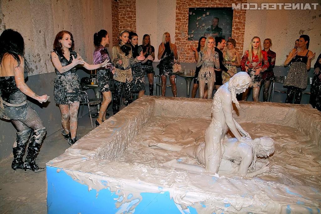 16P Sexy european fetish lady Eliss Fire is into wild and messy mud wrestling