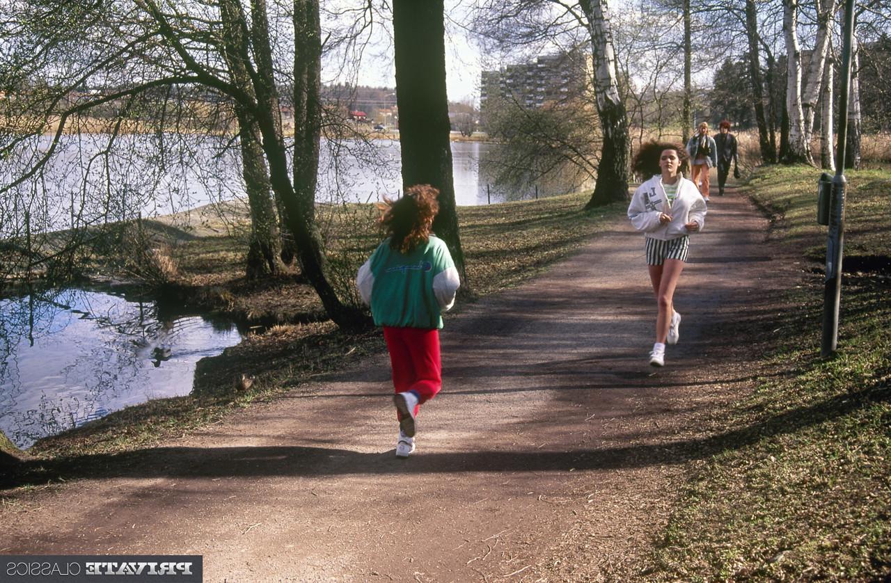 16P Female jogger Ramba hooks up with her lesbian lover during a run