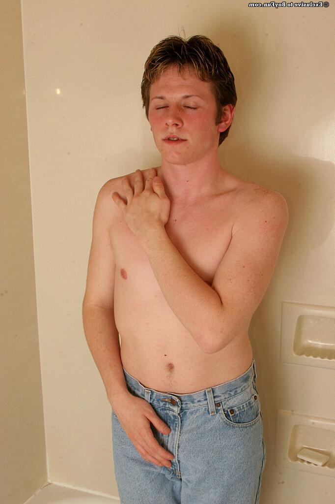 20P Boy Fun Kyle 14