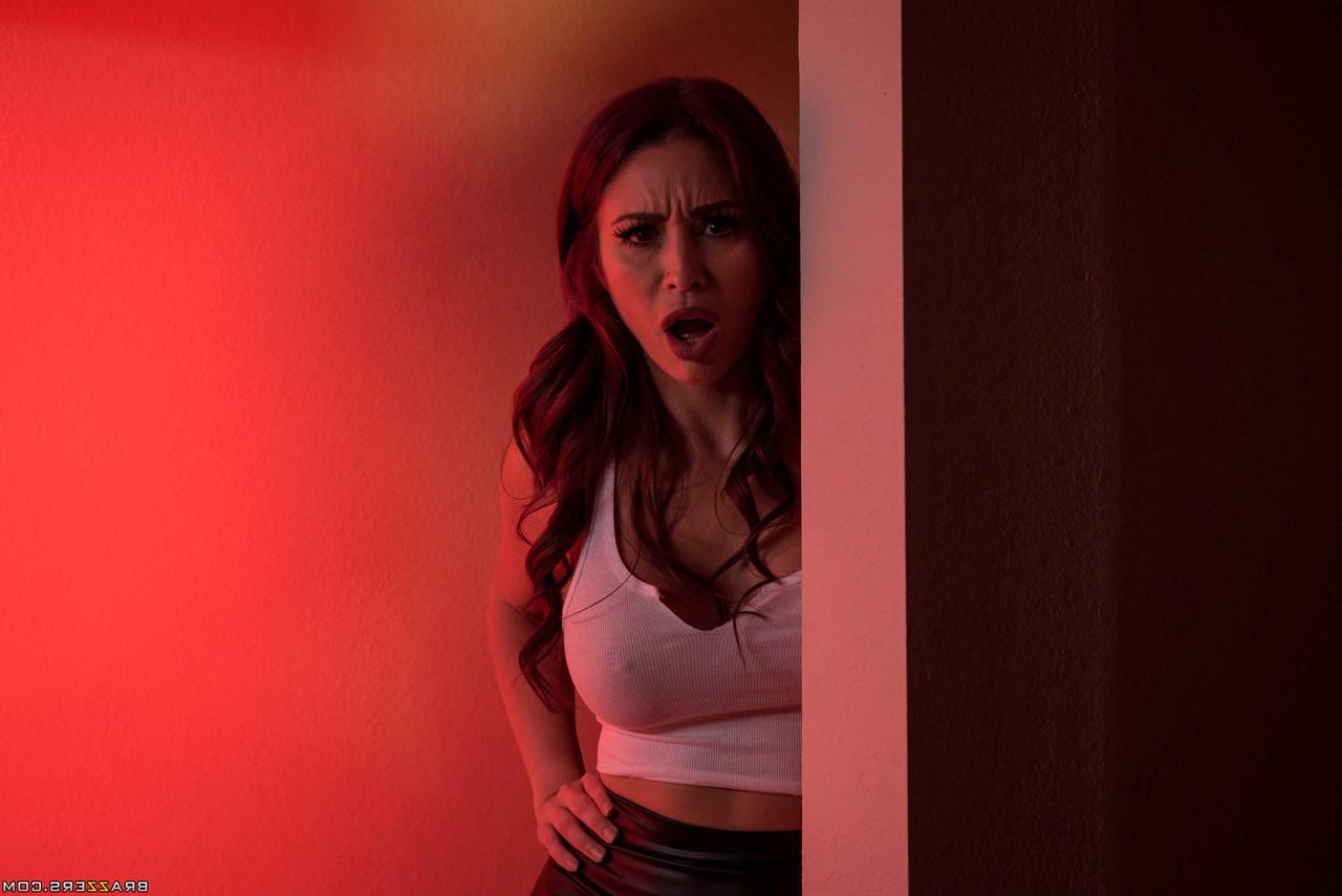 20P Redheaded nympho Monique Alexander gets her big ass slammed by Xander Corvus
