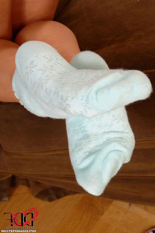 16P Beautiful brunette Jessica Rox giving footjob with and without socks