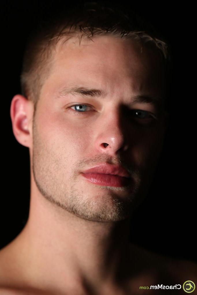20P Blonde gay model Shea unveiling his hairy body & a big dick & posing
