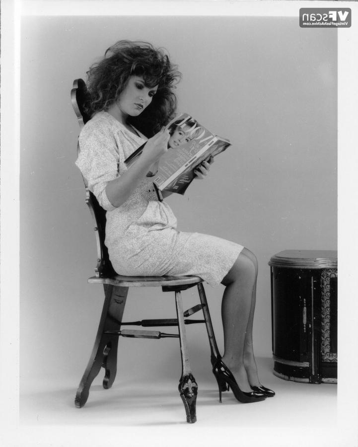 12P Attractive big boobed MILF in stockings got bound in kinky vintage BDSM scene
