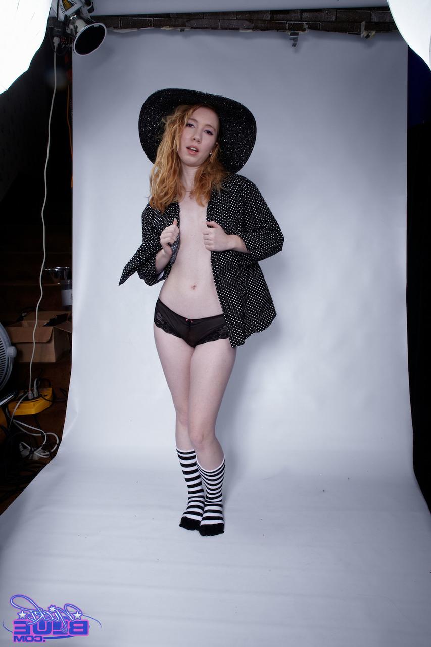 20P Petite Nicki Blue flaunts her natural tits in a big black hat & sexy panties
