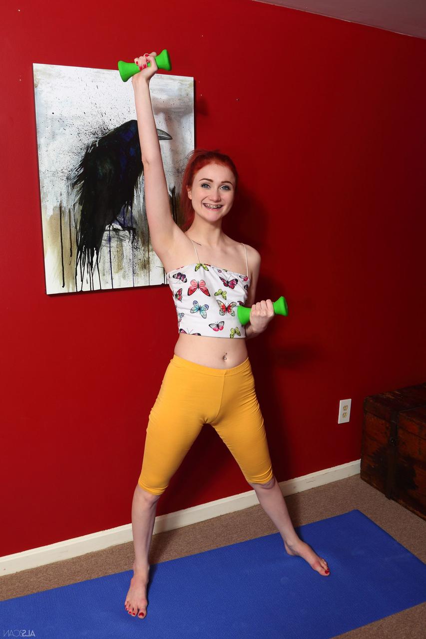20P Pretty teen Scarlet Skies strips & toys with her anal beads during yoga