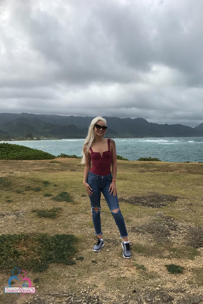 20P Skinny amateur girlfriend Elsa Jean shows her sweet ass in different locations