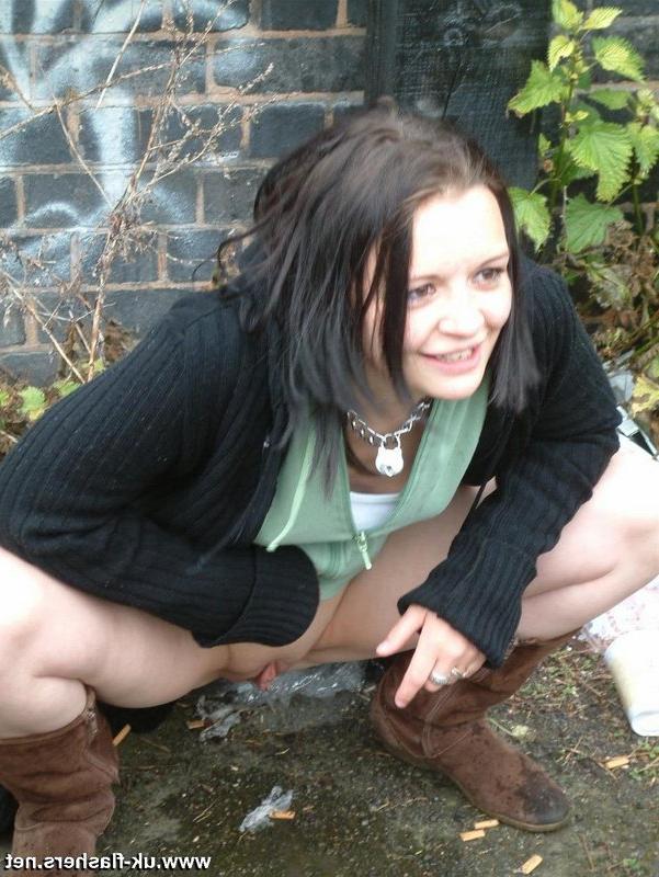 12P Brunette chick from the UK takes a pee on walkway and on bank of hill