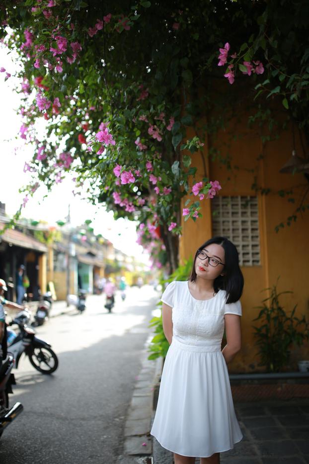 20P Cute Asian girl with eyeglasses posing in her lovely white dress in public