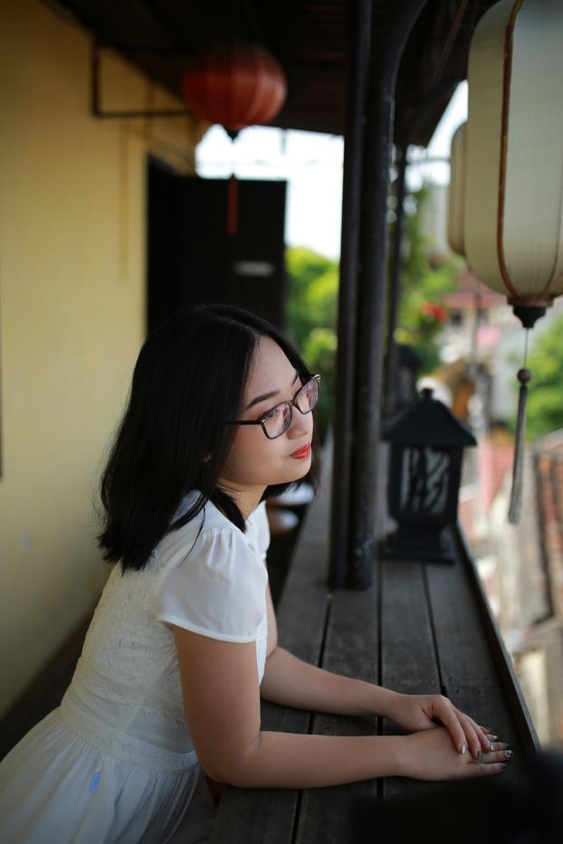 20P Cute Asian girl with eyeglasses posing in her lovely white dress in public