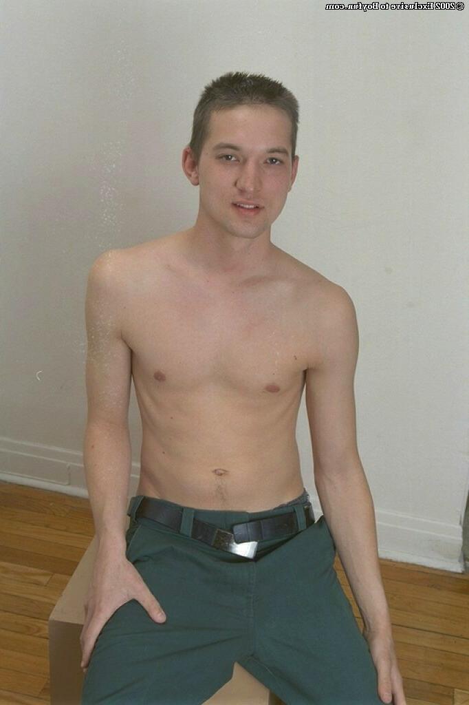 20P Boy Fun Jonnie