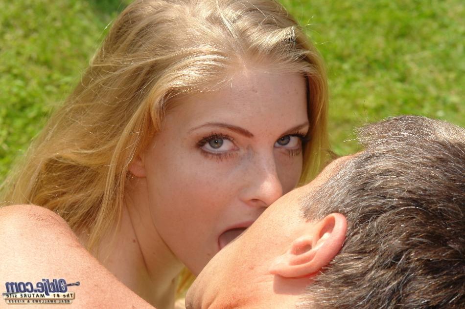 16P Petite blonde teen gets banged doggystyle by an old guy after a BJ on the lawn