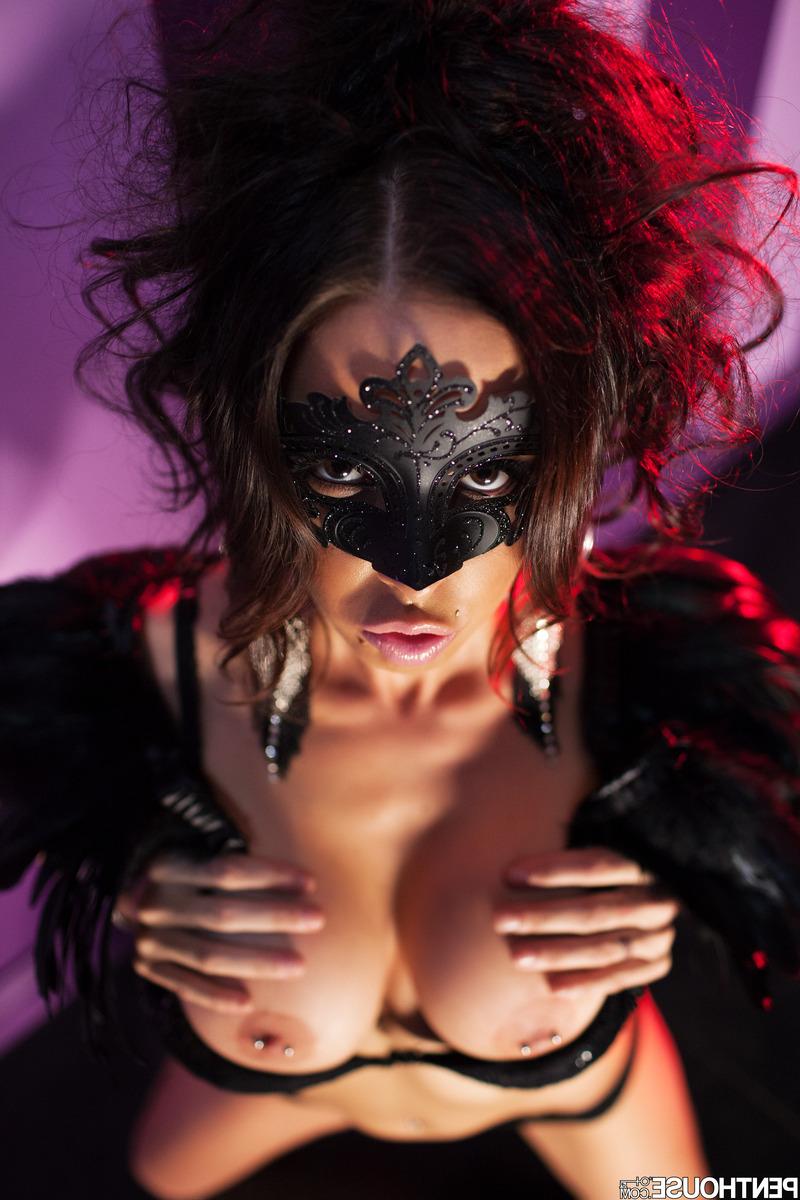 17P Centerfold model Brandy Aniston shows her tits and pussy while wearing a mask