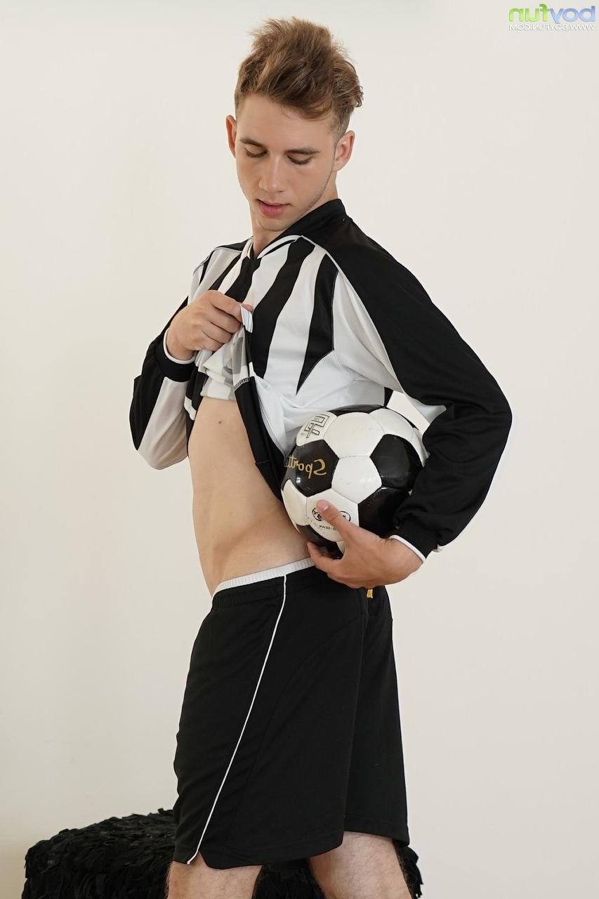 20P Boy Fun Lucas Morrison