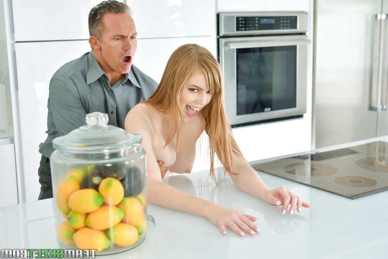 17P Beautiful teen babysitter Dolly Leigh gets her pussy nailed in the kitchen