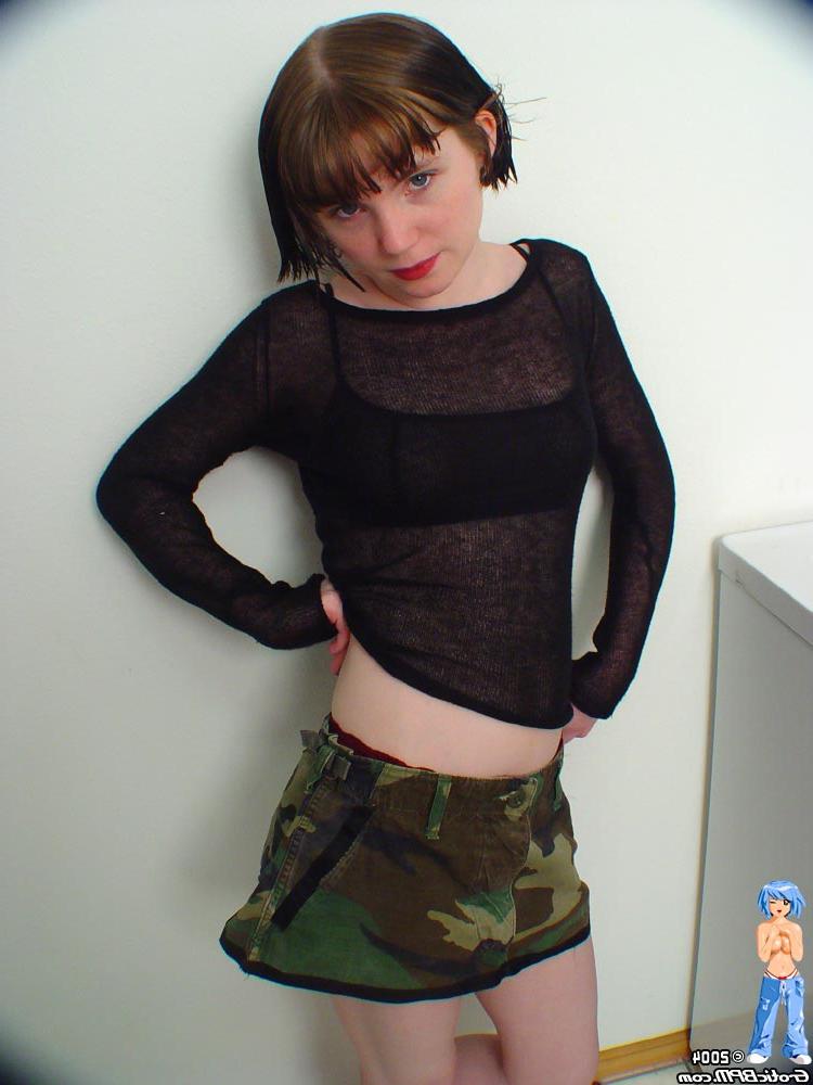 15P Charming teen Gwen does a slow striptease in a casual manner